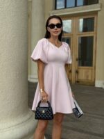 Платье мини приталенное рукава буфы — изображение 7