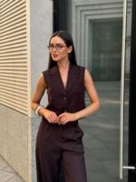 Костюм жилет с клапанами брюки палаццо