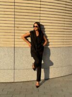 Костюм жилет удлинённый брюки зауженные