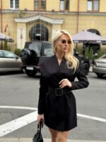 Платье-жакет с разрезом на плече