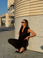 Костюм жилет удлинённый брюки зауженные