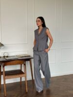 Брюки палаццо с защипами