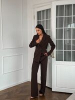 Костюм жакет двубортный брюки прямые