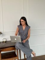 Брюки палаццо с защипами