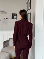 Костюм жакет приталенный и брюки со стрелками